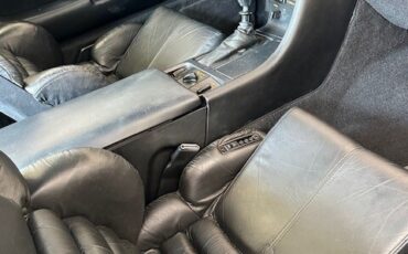 Chevrolet-Corvette-1993-Hatchback-4
