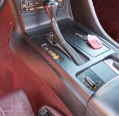 Chevrolet-Corvette-1993-Maroon-Leather-5