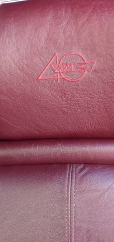 Chevrolet-Corvette-1993-Maroon-Leather-6