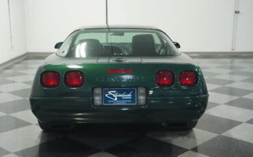 Chevrolet-Corvette-1993-Polo-Green-II-Metall-Black-10