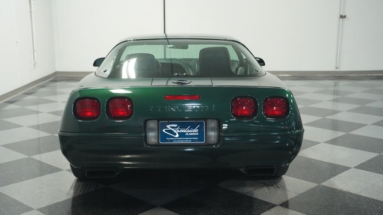 Chevrolet-Corvette-1993-Polo-Green-II-Metall-Black-10