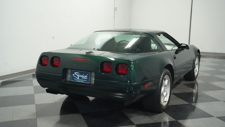 Chevrolet-Corvette-1993-Polo-Green-II-Metall-Black-11