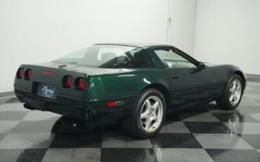Chevrolet-Corvette-1993-Polo-Green-II-Metall-Black-12