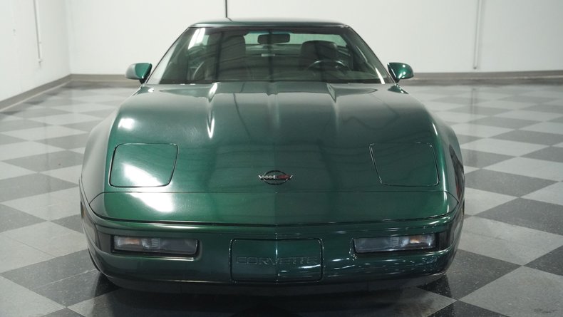 Chevrolet-Corvette-1993-Polo-Green-II-Metall-Black-17