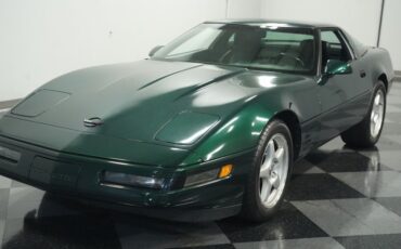 Chevrolet-Corvette-1993-Polo-Green-II-Metall-Black-18