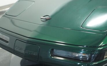 Chevrolet-Corvette-1993-Polo-Green-II-Metall-Black-19