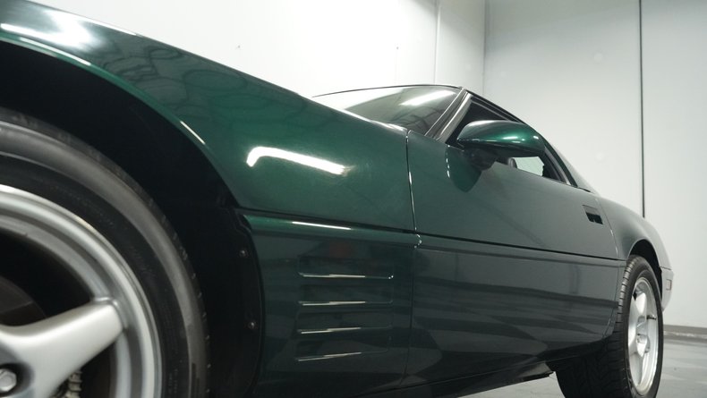 Chevrolet-Corvette-1993-Polo-Green-II-Metall-Black-22