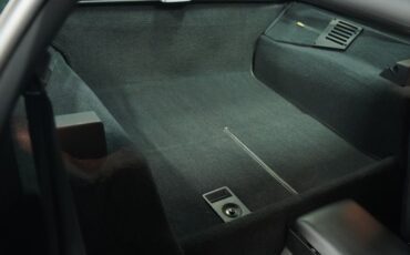 Chevrolet-Corvette-1993-Polo-Green-II-Metall-Black-29