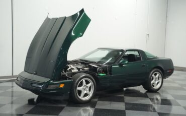 Chevrolet-Corvette-1993-Polo-Green-II-Metall-Black-32