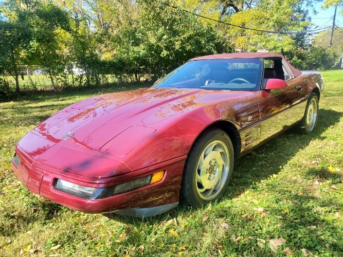 Chevrolet-Corvette-1993-Ruby-1