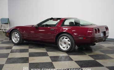 Chevrolet-Corvette-1993-Ruby-Red-Metallic-Ruby-Red-15