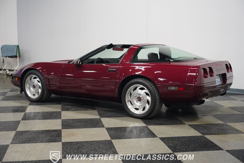 Chevrolet-Corvette-1993-Ruby-Red-Metallic-Ruby-Red-15