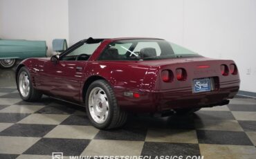 Chevrolet-Corvette-1993-Ruby-Red-Metallic-Ruby-Red-16