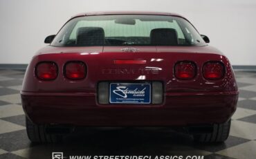 Chevrolet-Corvette-1993-Ruby-Red-Metallic-Ruby-Red-18