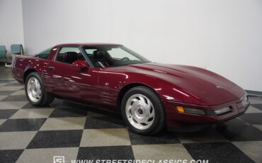 Chevrolet-Corvette-1993-Ruby-Red-Metallic-Ruby-Red-24