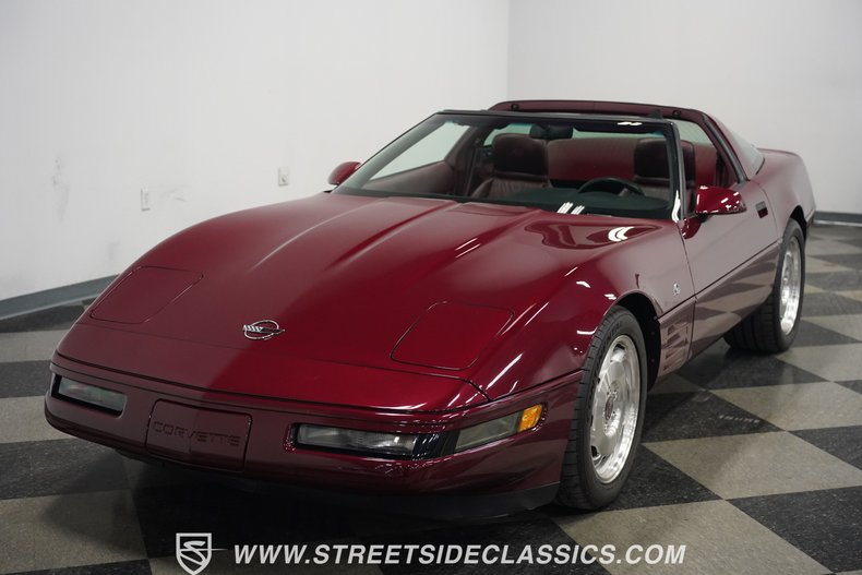 Chevrolet-Corvette-1993-Ruby-Red-Metallic-Ruby-Red-27