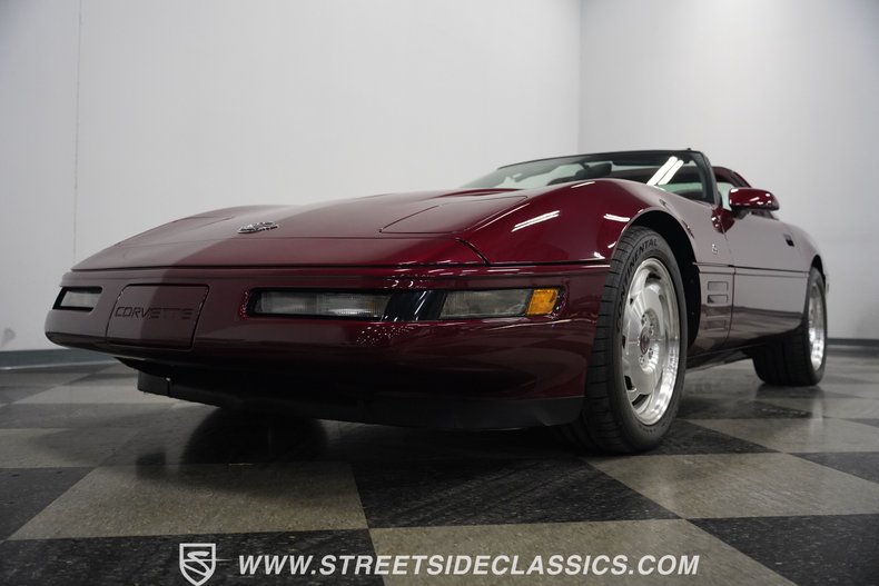 Chevrolet-Corvette-1993-Ruby-Red-Metallic-Ruby-Red-30