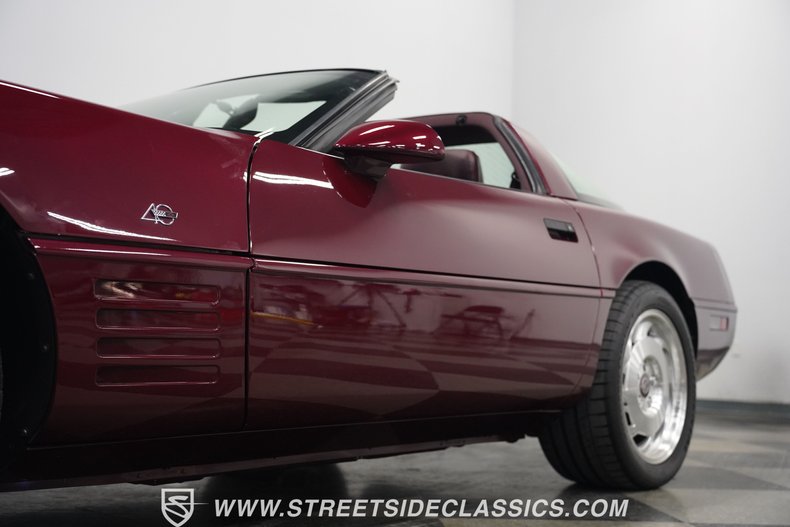 Chevrolet-Corvette-1993-Ruby-Red-Metallic-Ruby-Red-31