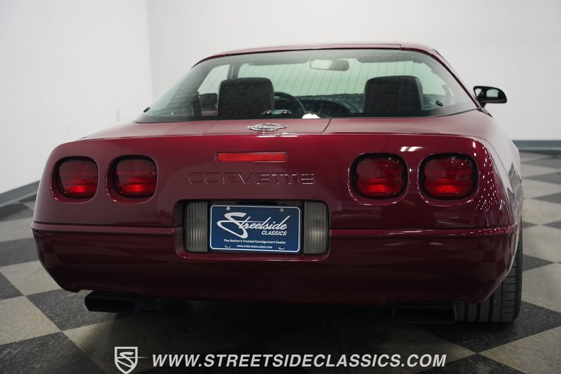 Chevrolet-Corvette-1993-Ruby-Red-Metallic-Ruby-Red-34