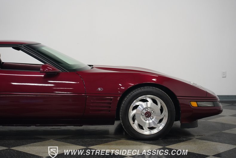 Chevrolet-Corvette-1993-Ruby-Red-Metallic-Ruby-Red-38