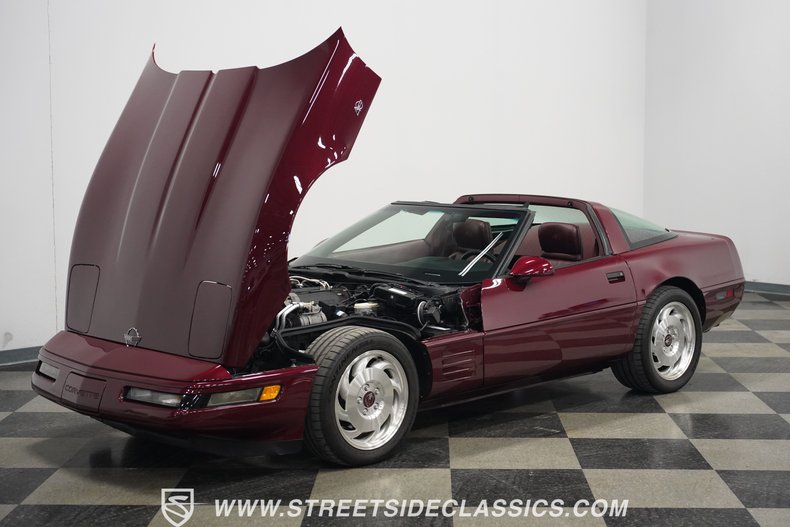 Chevrolet-Corvette-1993-Ruby-Red-Metallic-Ruby-Red-39