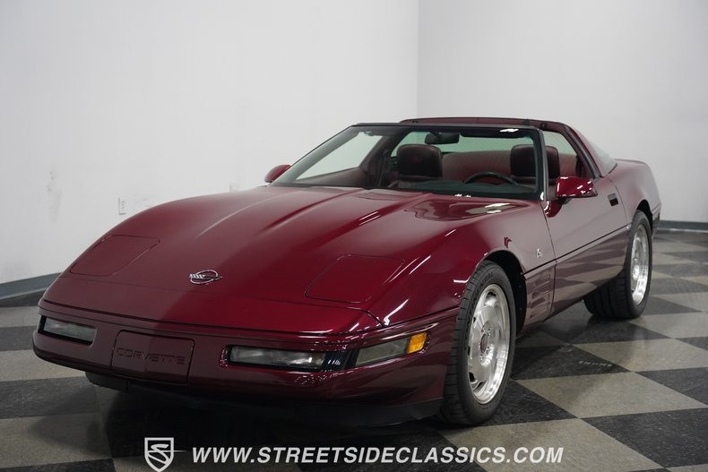Chevrolet-Corvette-1993-Ruby-Red-Metallic-Ruby-Red-4