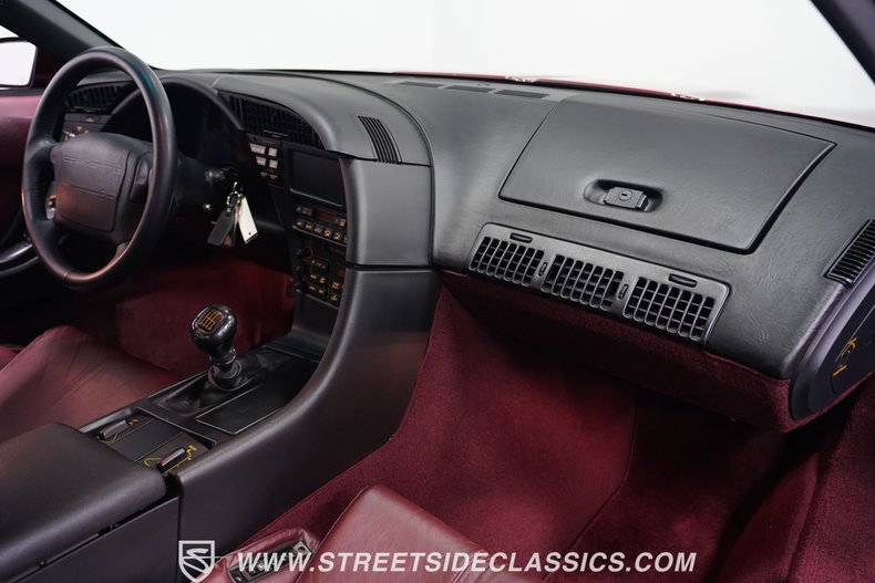 Chevrolet-Corvette-1993-Ruby-Red-Metallic-Ruby-Red-9