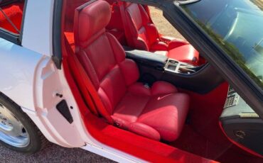 Chevrolet-Corvette-1993-White-Red-10
