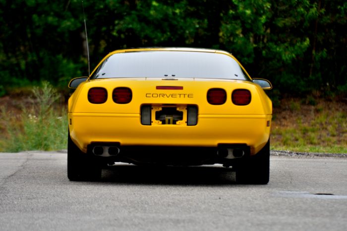 Chevrolet-Corvette-1993-Yellow-Black-14