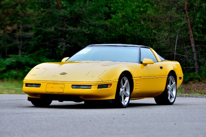 Chevrolet-Corvette-1993-Yellow-Black-44