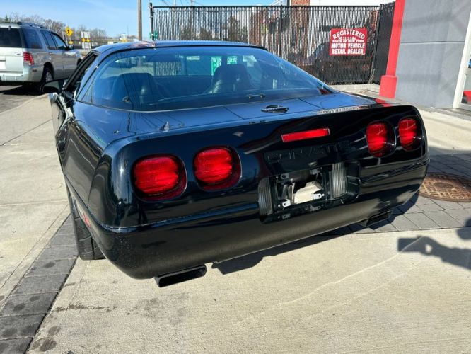 Chevrolet-Corvette-1994-18
