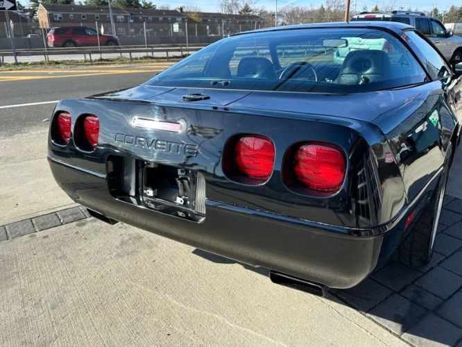 Chevrolet-Corvette-1994-20