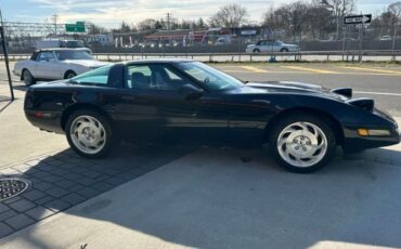 Chevrolet-Corvette-1994-23