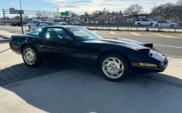 Chevrolet-Corvette-1994-24