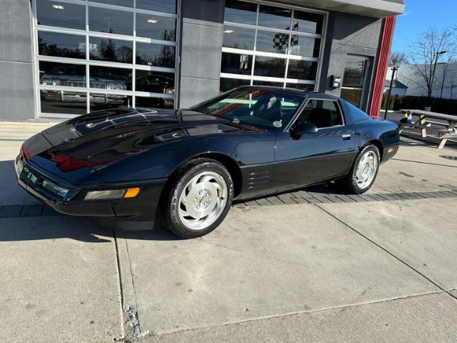 Chevrolet-Corvette-1994-27