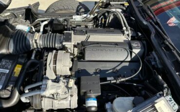 Chevrolet-Corvette-1994-3