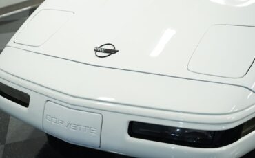 Chevrolet-Corvette-1994-Arctic-White-Red-11