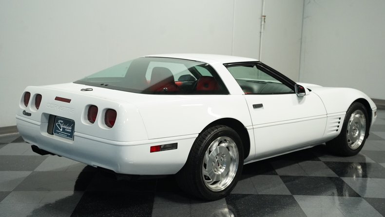 Chevrolet-Corvette-1994-Arctic-White-Red-45