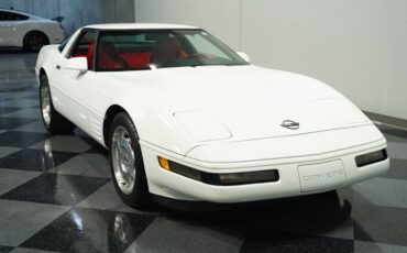 Chevrolet-Corvette-1994-Arctic-White-Red-48