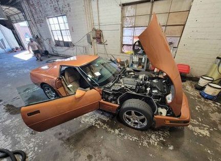 Chevrolet-Corvette-1994-Copper-Metallic-16