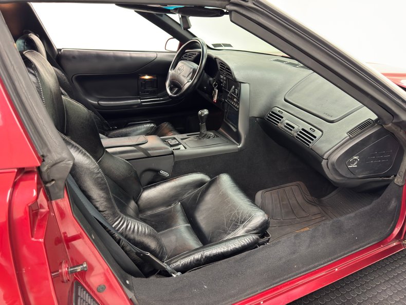 Chevrolet-Corvette-1994-Dark-Red-Metallic-Black-35