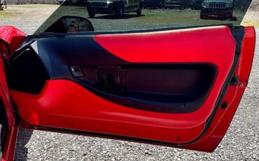 Chevrolet-Corvette-1994-Hatchback-15