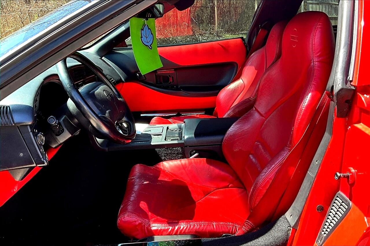 Chevrolet-Corvette-1994-Hatchback-16