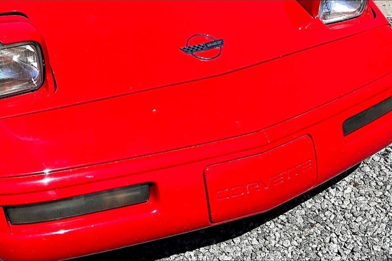Chevrolet-Corvette-1994-Hatchback-17