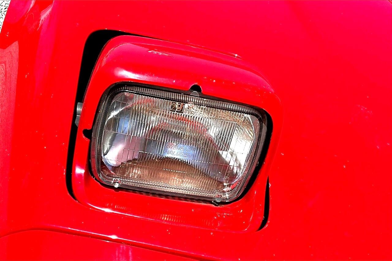 Chevrolet-Corvette-1994-Hatchback-18