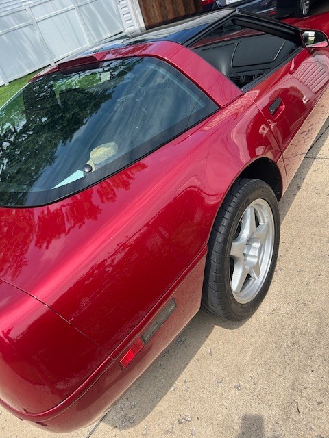 Chevrolet-Corvette-1994-Hatchback-7
