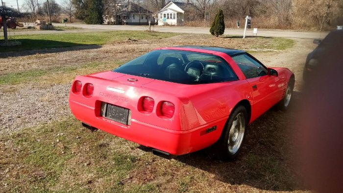 Chevrolet-Corvette-1994-Red-4