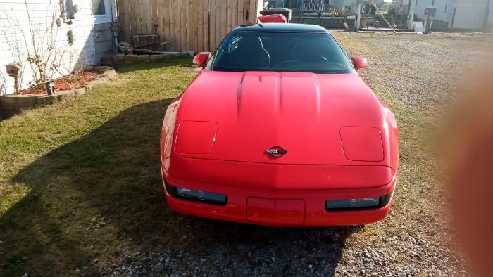 Chevrolet-Corvette-1994-Red-5