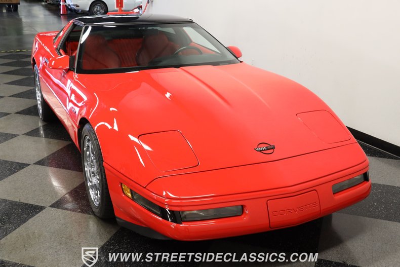 Chevrolet-Corvette-1994-Torch-Red-Red-24