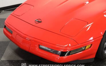 Chevrolet-Corvette-1994-Torch-Red-Red-28